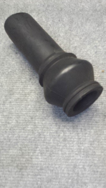 Anschlussstuck zum Vergaser