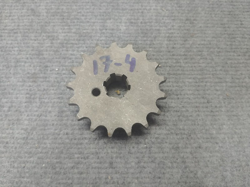 Kettenrad A/ Getriebe 17Z