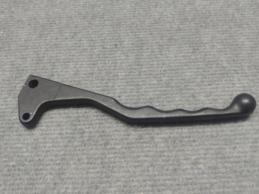 Hebel Rechts, Schwarz