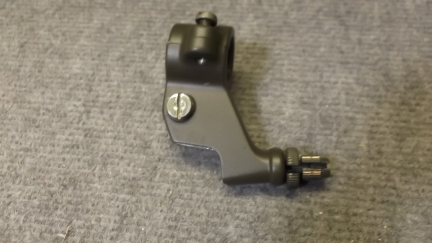 Gelenkstuck zu Kuppl. / Bremshebel Vollst.