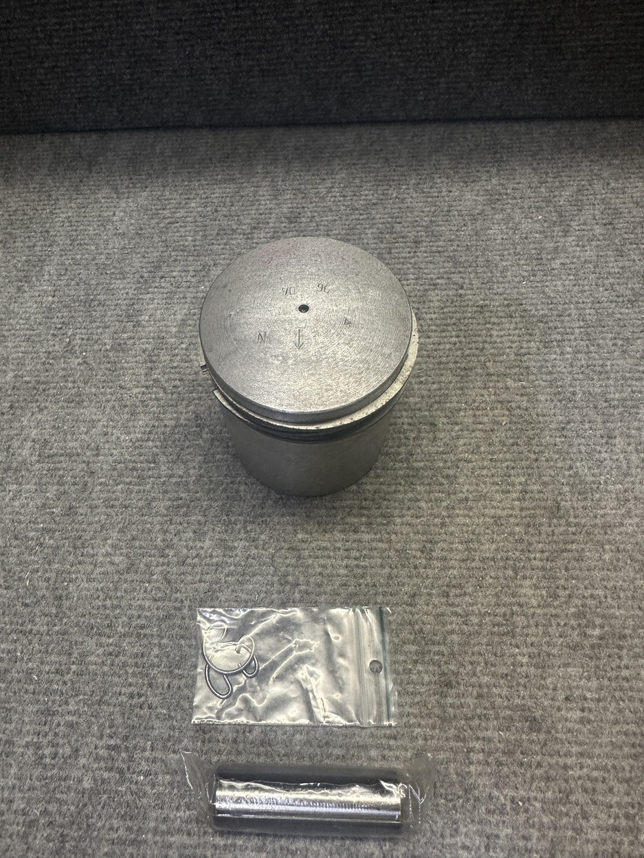 Kolben Vollst. 70,96 MM