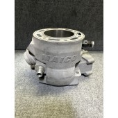 Zylinder mit Kolben MC640